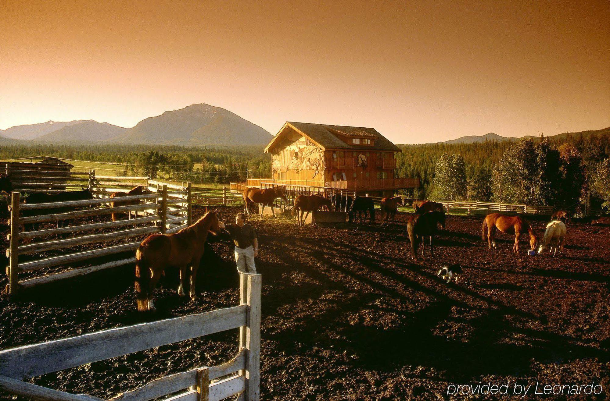 Echo Valley Ranch And Spa Clinton Exterior photo